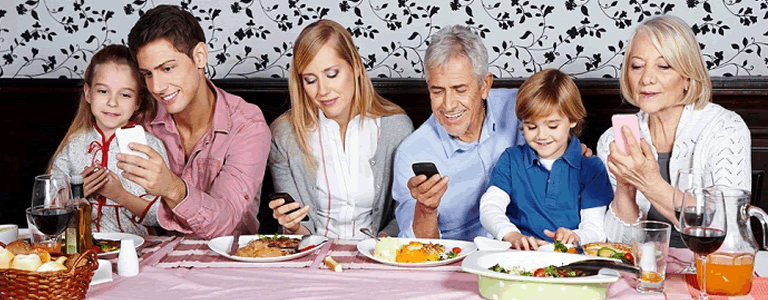 Tiempo uso móviles padres hijos
