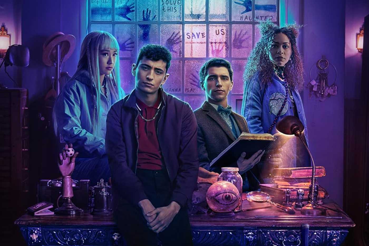 Los detectives muertos