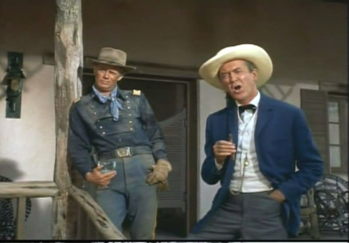 Dos cabalgan juntos