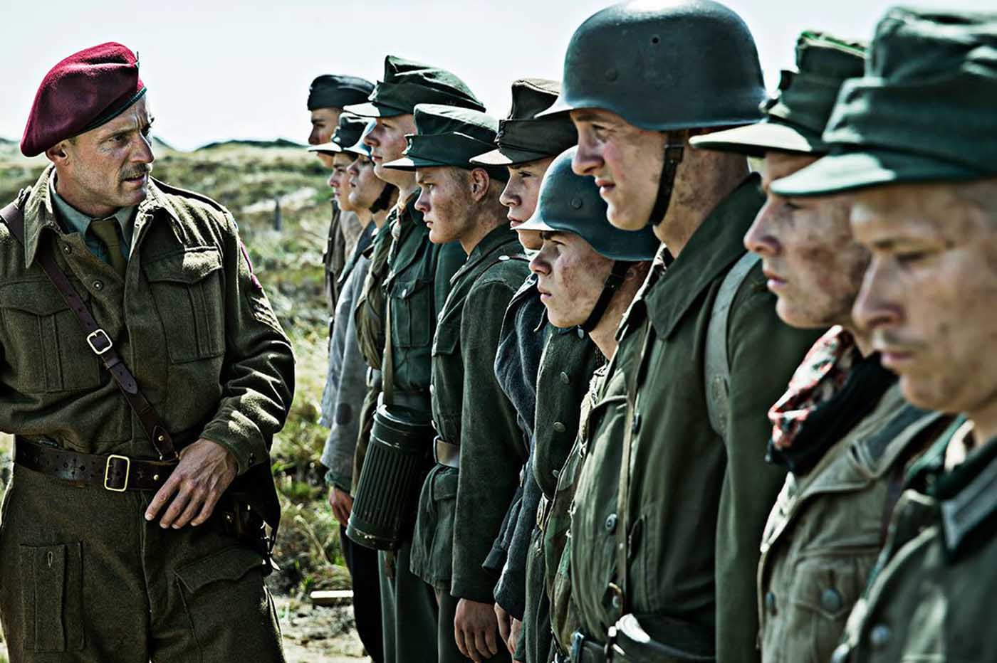 Land of mine. Bajo la arena