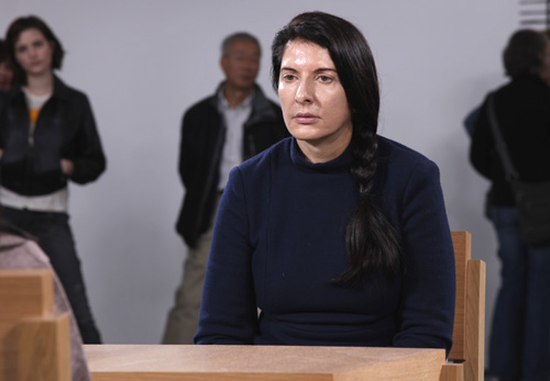 Marina Abramovic: la artista está presente