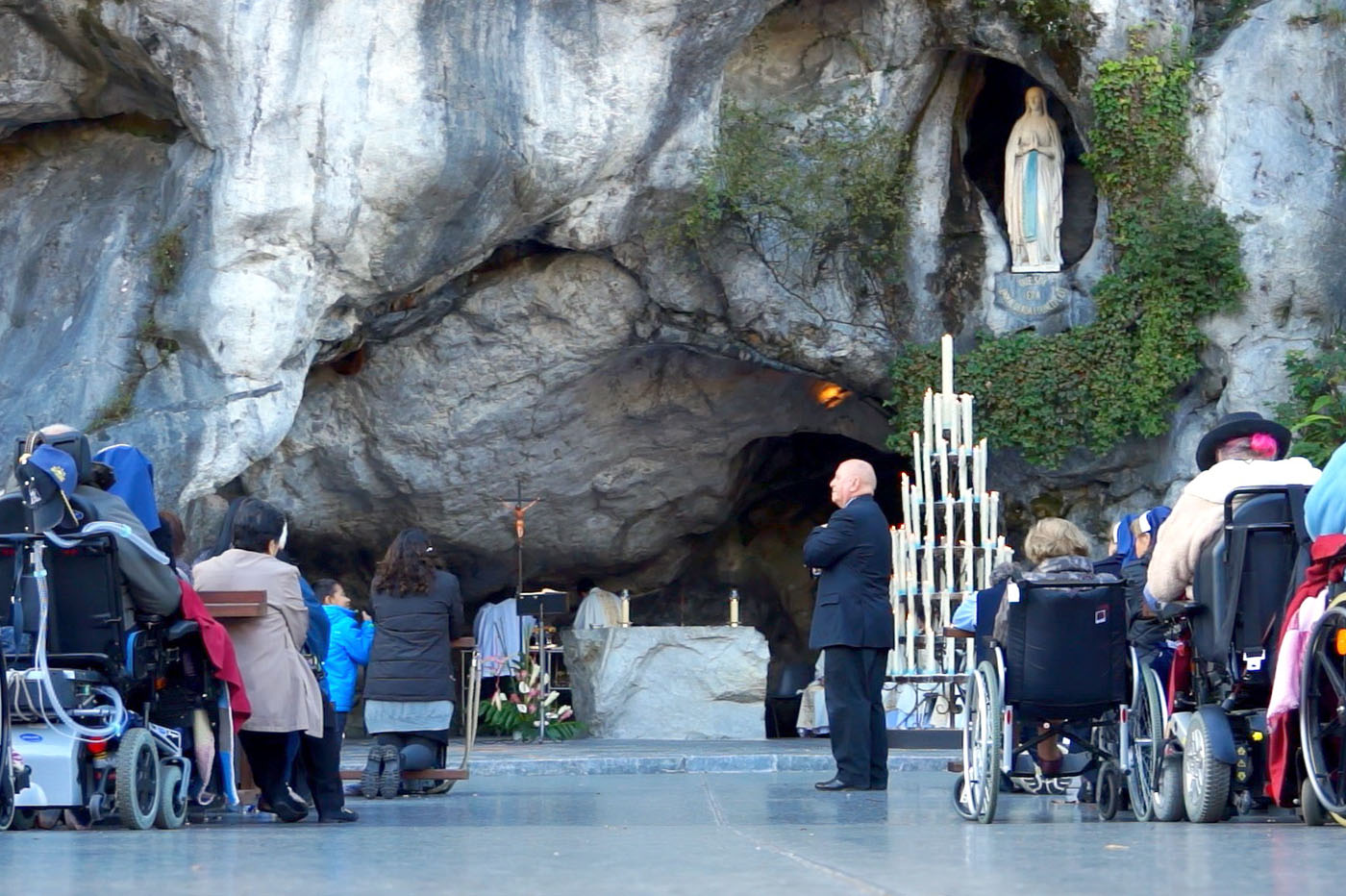 Hospitalarios, las manos de la Virgen