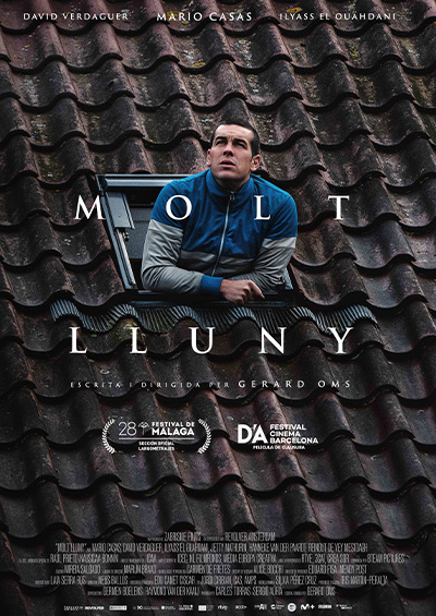 Portada de Molt lluny (Muy lejos)